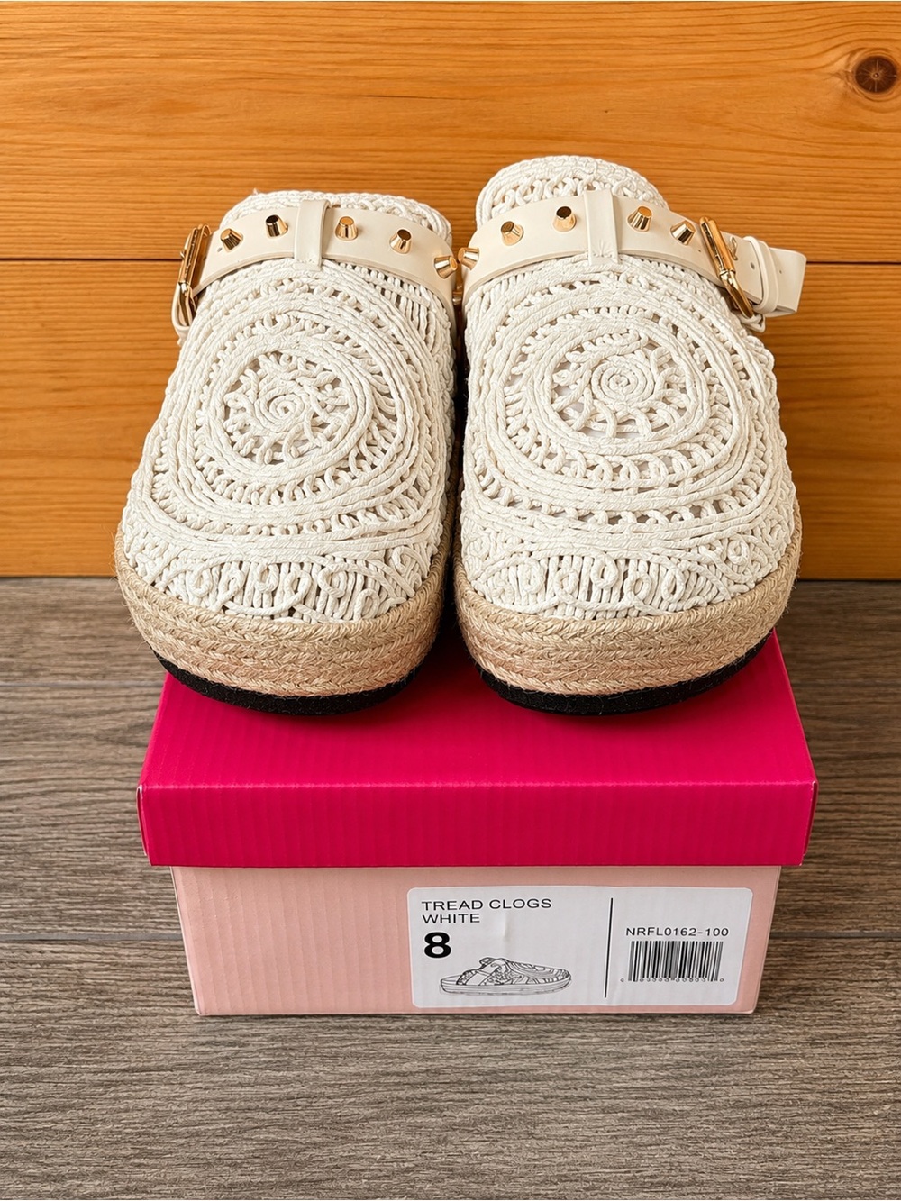 Not Rated “Tread” crochet clogs, size 8